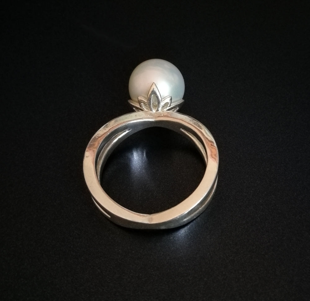 Anello con perla